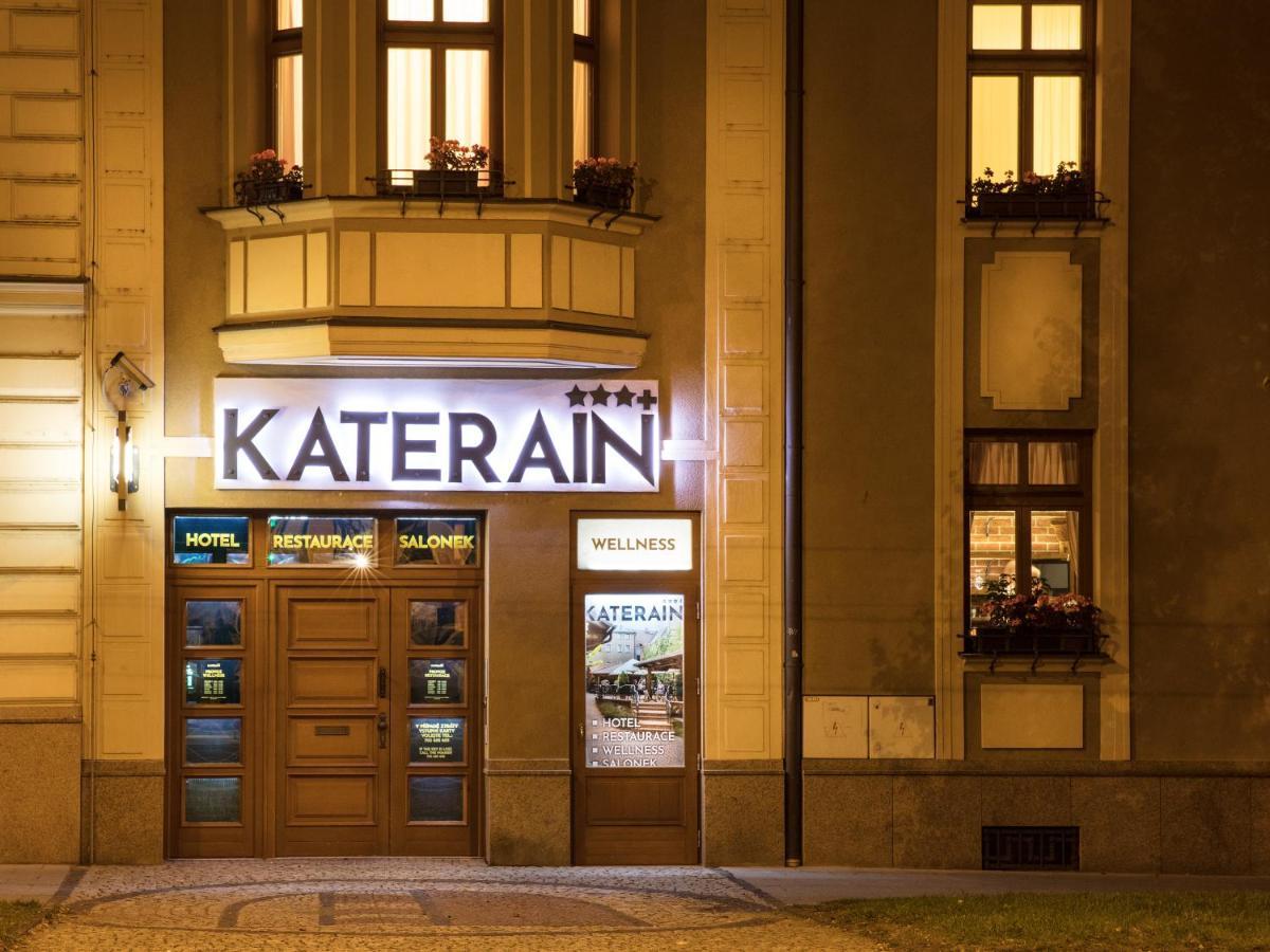 Katerain Hotel, Restaurace, Wellness Опава Экстерьер фото
